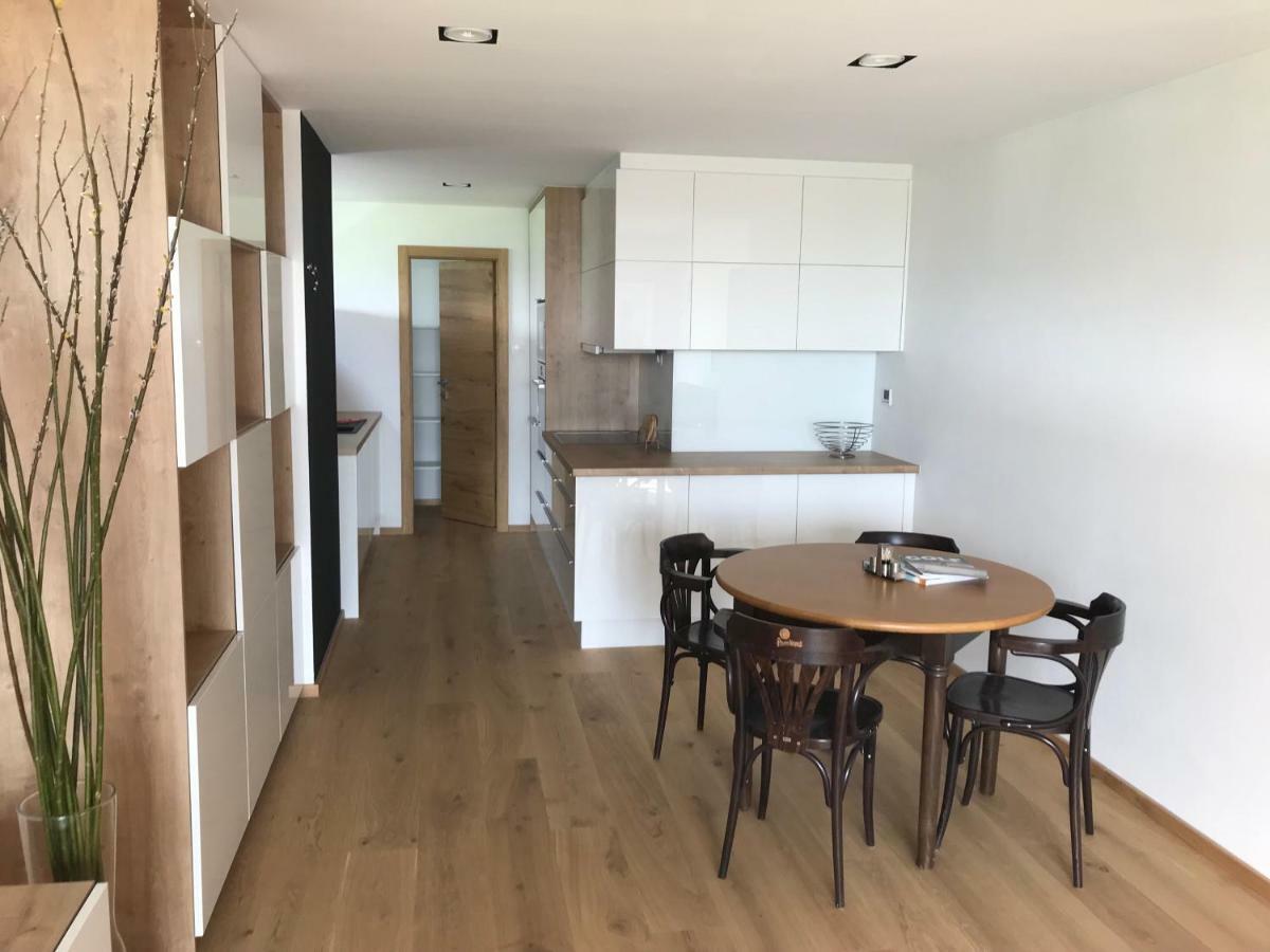 Greenbay Golf Apartments Trenčín Kültér fotó