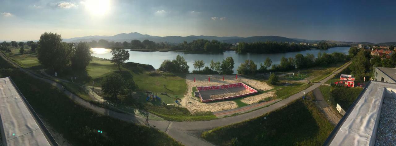 Greenbay Golf Apartments Trenčín Kültér fotó